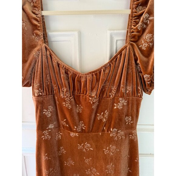 Lait Collection Velvet Dress Size XL Rust Floral Puff Sleeve Ruffle Hem Retro - Picture 5 of 17